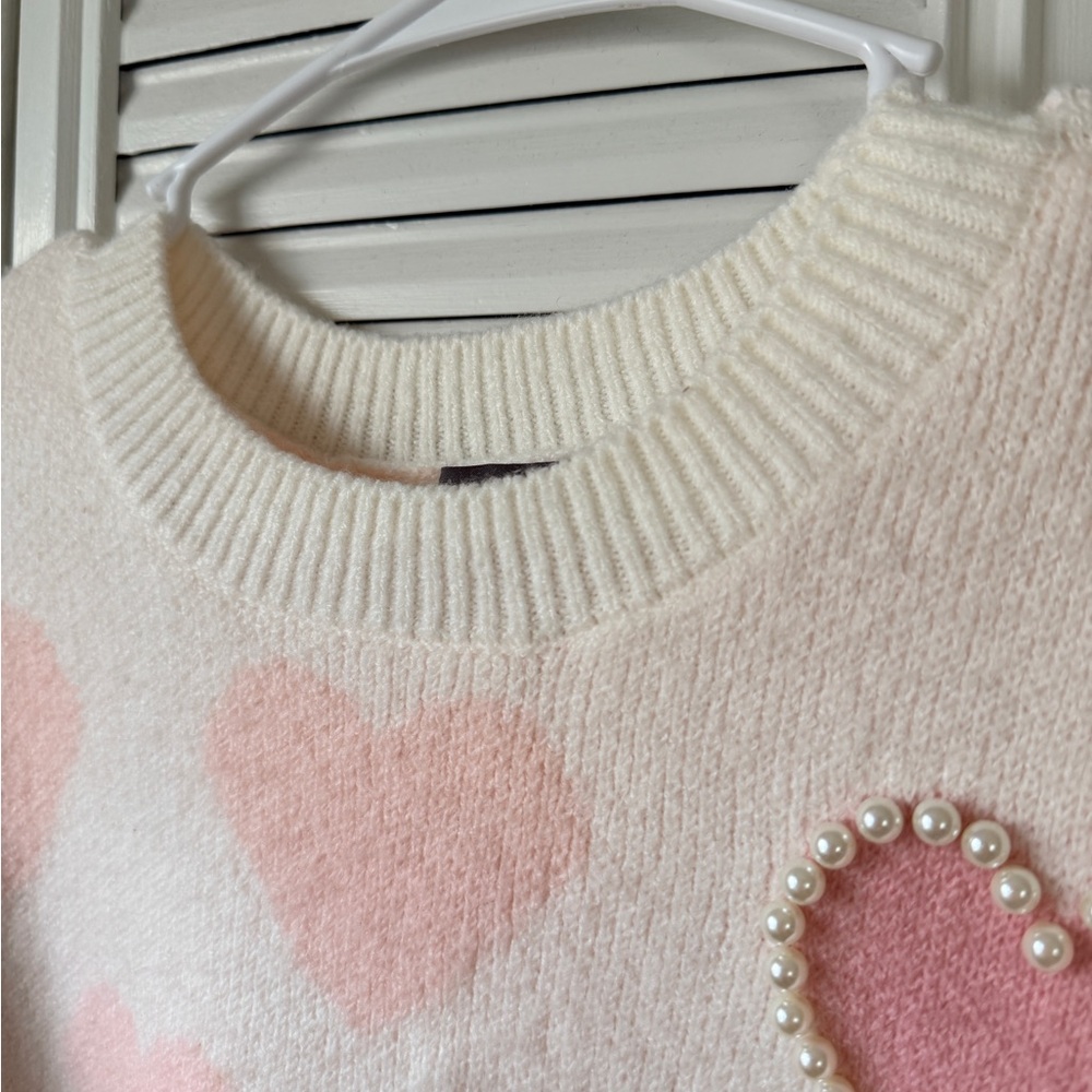 Vince Camuto heart sweater - Picture 3 of 8